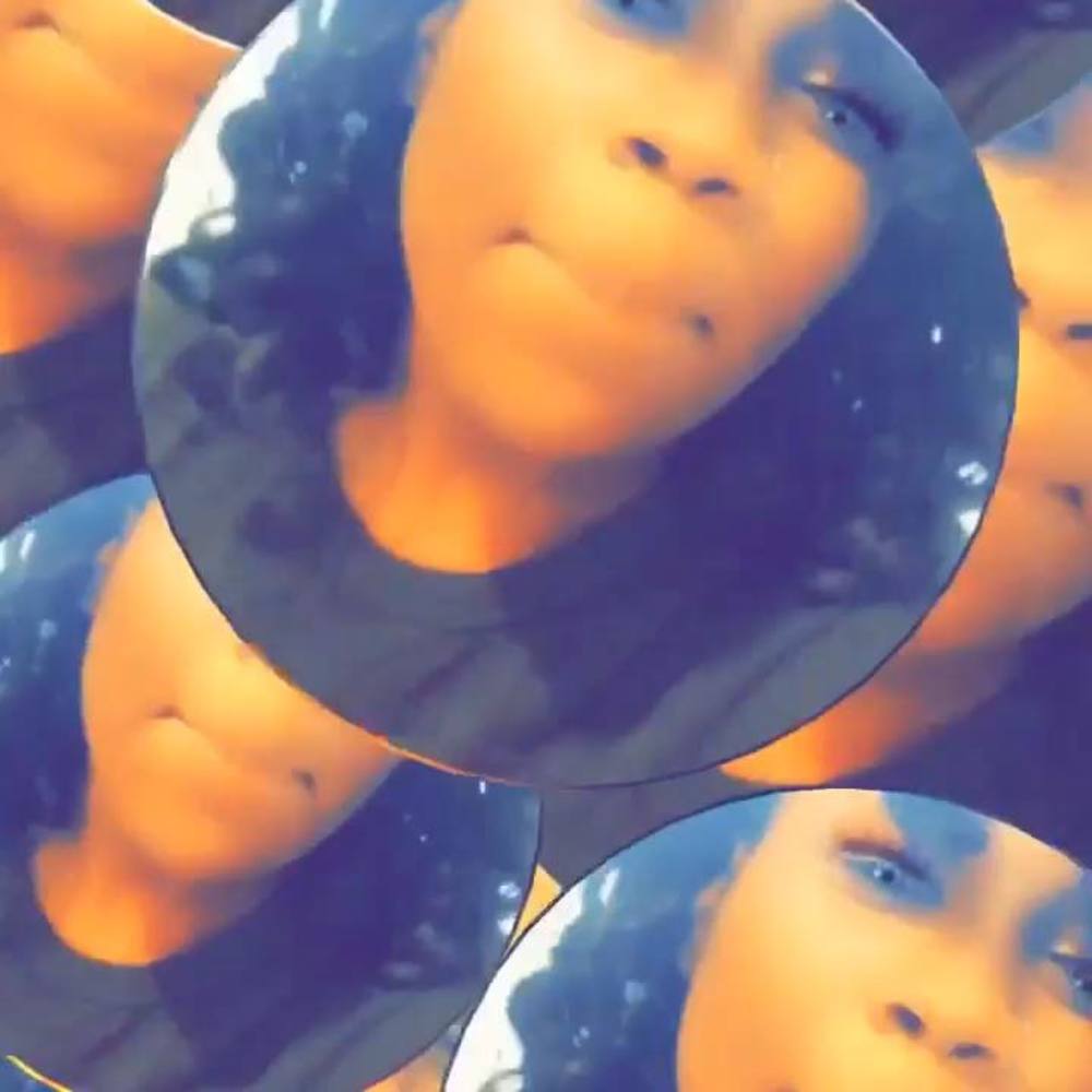 Meet your Posher, Lakel